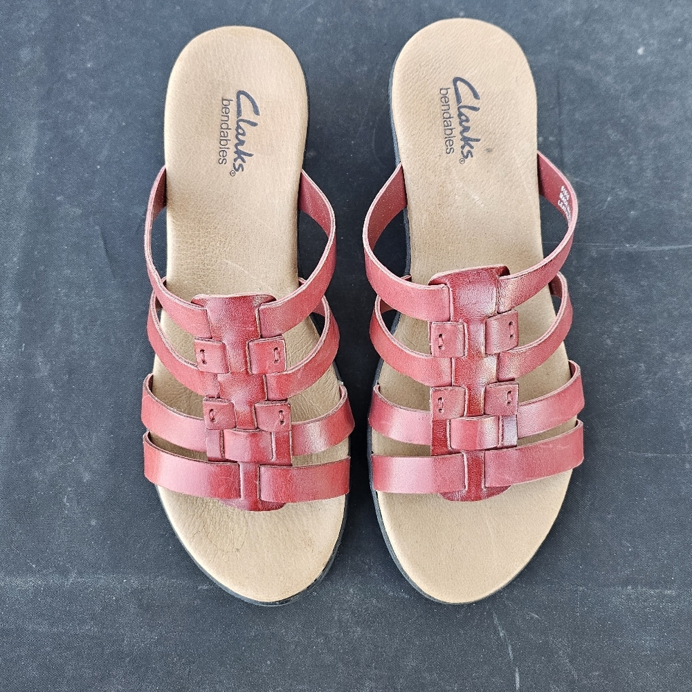 Clarks Women's Red Multi-Strap Slide Sandals